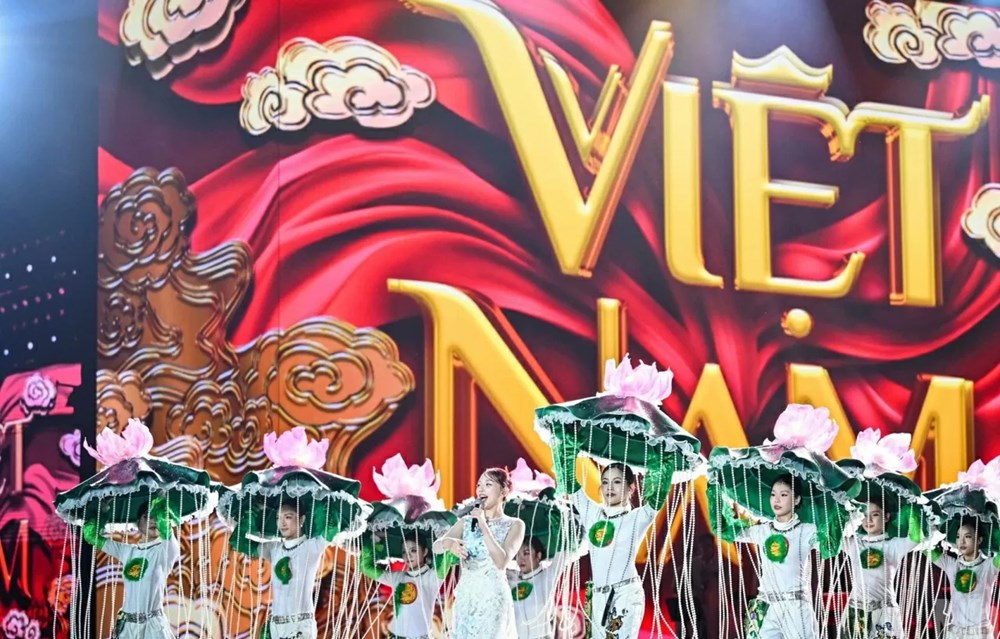 Biến sức mạnh văn hoá thành động lực tăng trưởng mới - ảnh 1