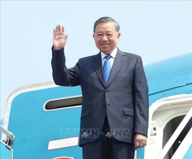 Tổng Bí thư, Chủ tịch nước Tô Lâm lên đường dự Phiên thảo luận cấp cao ĐHĐ LHQ và thăm cấp Nhà nước tới Canada - ảnh 1