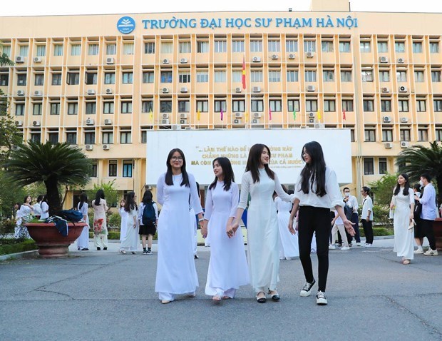 Phó Thủ tướng yêu cầu chấm dứt tình trạng đào tạo sư phạm ở các trường không phải là trường sư phạm - ảnh 1