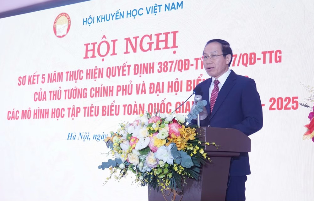 Tiếp tục xây dựng văn hóa xã hội học tập  - ảnh 1