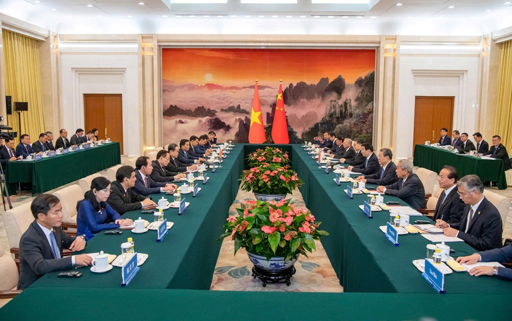 Chủ tịch Quốc hội Trần Thanh Mẫn hội kiến Chủ tịch Chính hiệp toàn quốc Trung Quốc Vương Hộ Ninh - ảnh 2