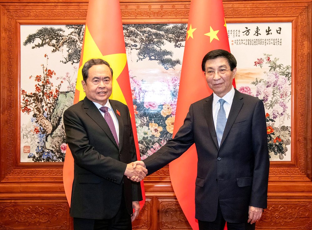 Chủ tịch Quốc hội Trần Thanh Mẫn hội kiến Chủ tịch Chính hiệp toàn quốc Trung Quốc Vương Hộ Ninh - ảnh 1