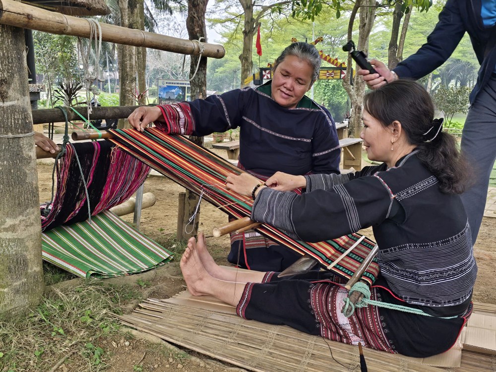 Để di sản sống trong hôm nay, tiếp sức cho tương lai - ảnh 1