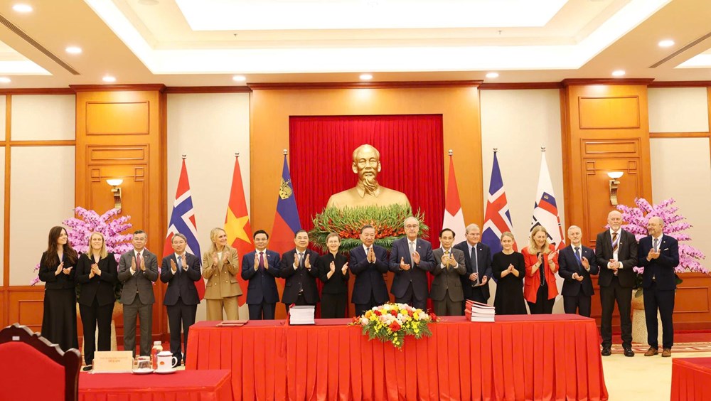Tổng Bí thư, Chủ tịch nước Tô Lâm chứng kiến Lễ ký Hiệp định thương mại tự do Việt Nam - EFTA - ảnh 2