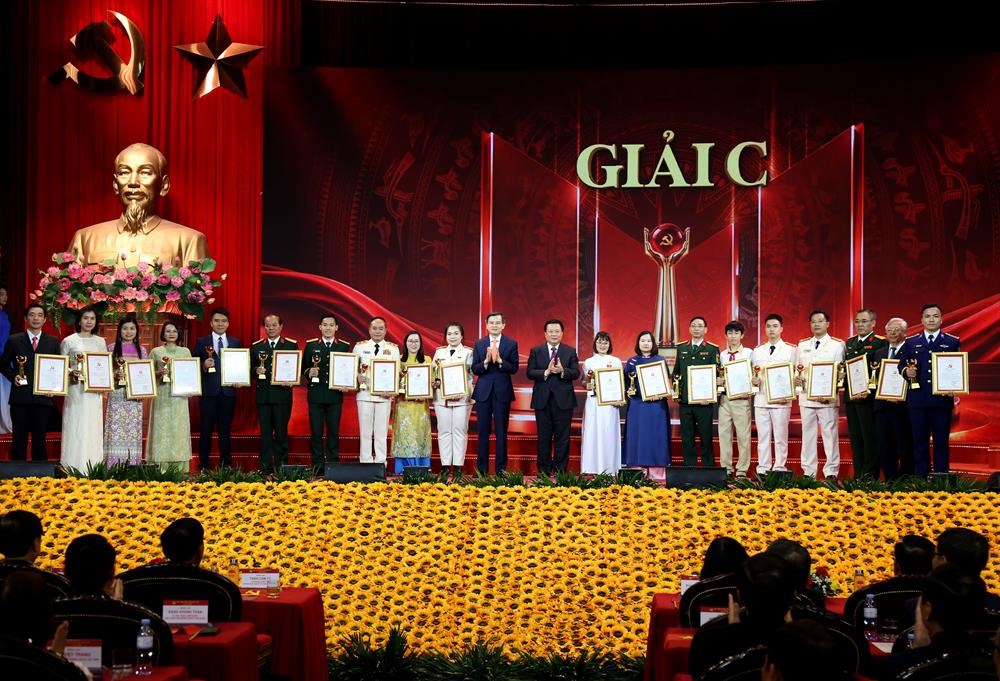 Lễ trao giải Cuộc thi chính luận về bảo vệ nền tảng tư tưởng của Đảng lần thứ Sáu năm 2026 - ảnh 6