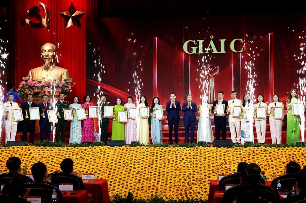 Lễ trao giải Cuộc thi chính luận về bảo vệ nền tảng tư tưởng của Đảng lần thứ Sáu năm 2026 - ảnh 7