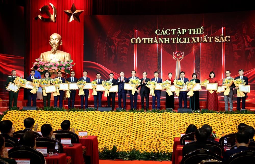 Lễ trao giải Cuộc thi chính luận về bảo vệ nền tảng tư tưởng của Đảng lần thứ Sáu năm 2026 - ảnh 8