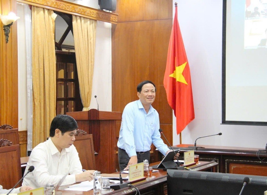Bình Định khai thác tiềm năng của ngành bán dẫn, AI và an ninh mạng - ảnh 1