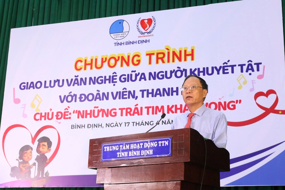 Lan tỏa yêu thương, tiếp thêm nghị lực cho người khuyết tật - ảnh 1
