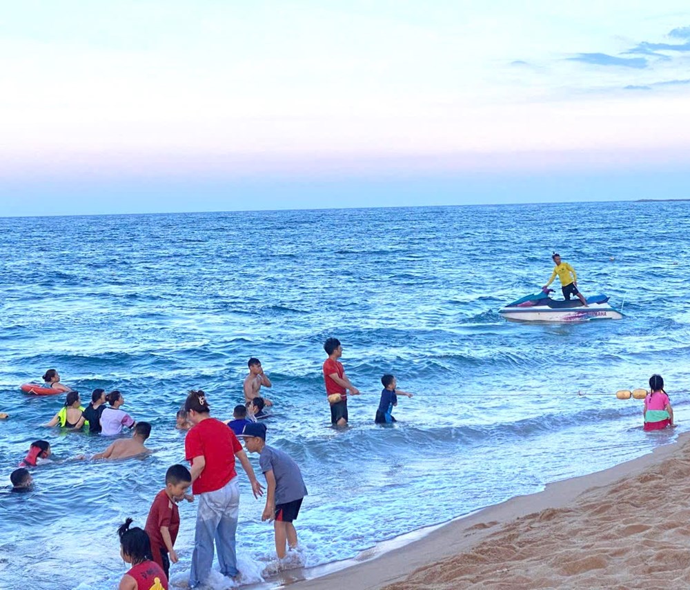 Phú Yên không cấp phép mô tô nước hoạt động du lịch, thể thao - ảnh 2