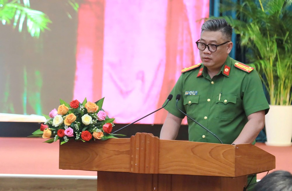 Bình Định tăng cường đấu tranh chống buôn lậu, gian lận thương mại - ảnh 3