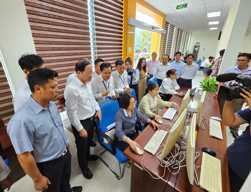 Bình Định ngày đầu tiên chạy thử chính quyền hai cấp - ảnh 2