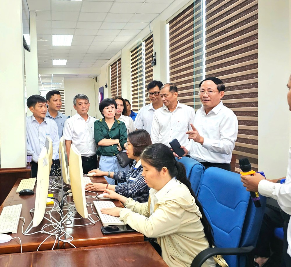 Vận hành chính quyền 2 cấp, cần cán bộ chất lượng - ảnh 2