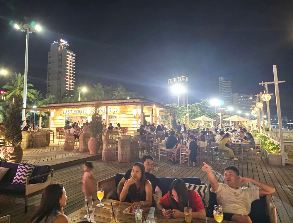 Quy Nhơn coi du lịch là “trụ cột”, ngành kinh tế mũi nhọn - ảnh 4