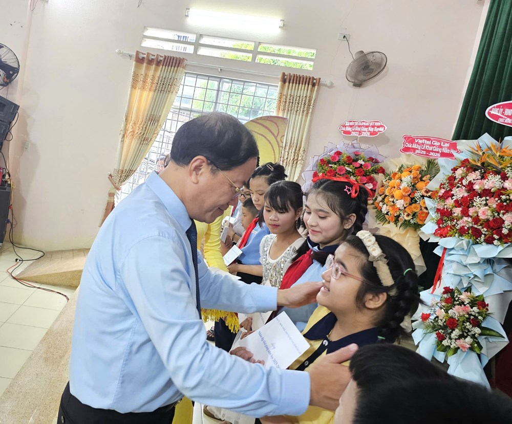 Những học sinh đặc biệt tại Gia Lai khai giảng, đón năm học mới - ảnh 2