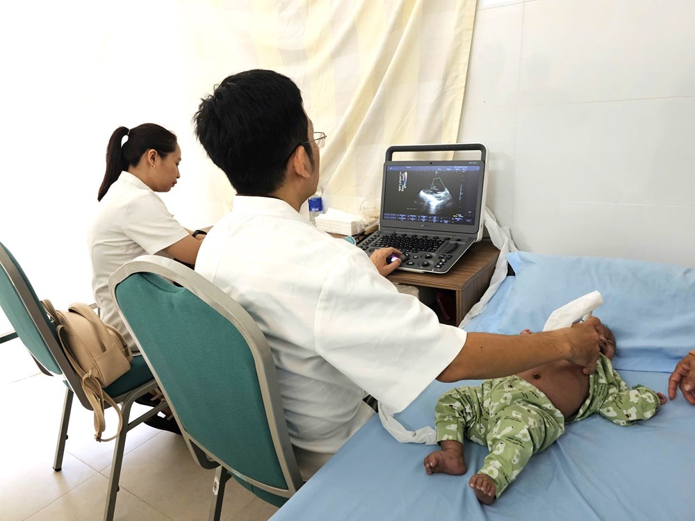Khám sàng lọc miễn phí bệnh tim cho trẻ em Gia Lai - ảnh 1