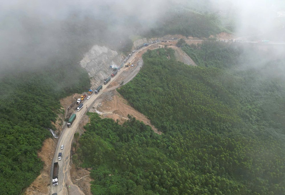 Gia Lai: Trước 10 giờ sáng nay hoàn thành sơ tán dân để tránh bão số 13 - ảnh 5