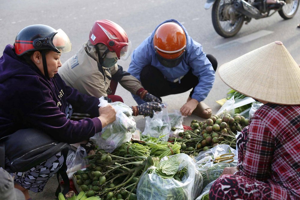 Du xuân, rước lộc đầu năm ở phiên chợ độc nhất của Việt Nam - ảnh 2
