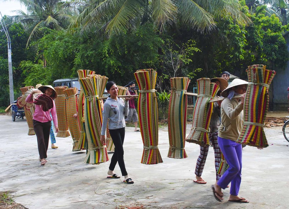 Đền thờ Ông tổ Nghề dệt chiếu cói Chương Hòa được công nhận di tích lịch sử - văn hóa - ảnh 3