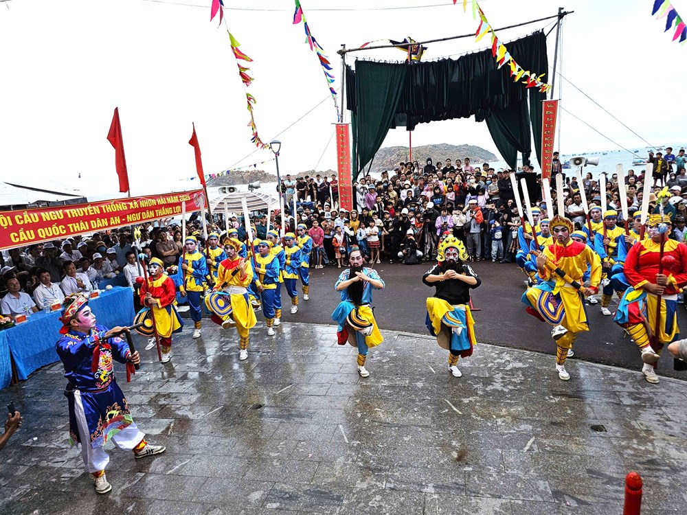 Sau sáp nhập, Lễ hội Cầu ngư ngư vạn chài ở Nhơn Hải được đề cử ghi danh di sản - ảnh 2