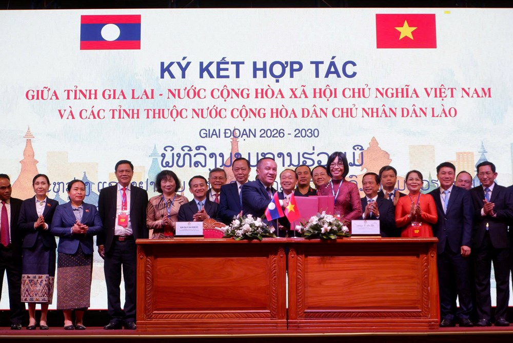 Gia Lai ký kết hợp tác với các tỉnh của Lào - ảnh 1