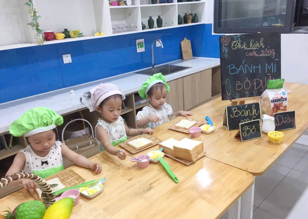 Gia Lai tăng cường kiểm tra, bảo đảm an toàn thực phẩm tại bếp ăn tập thể - ảnh 1