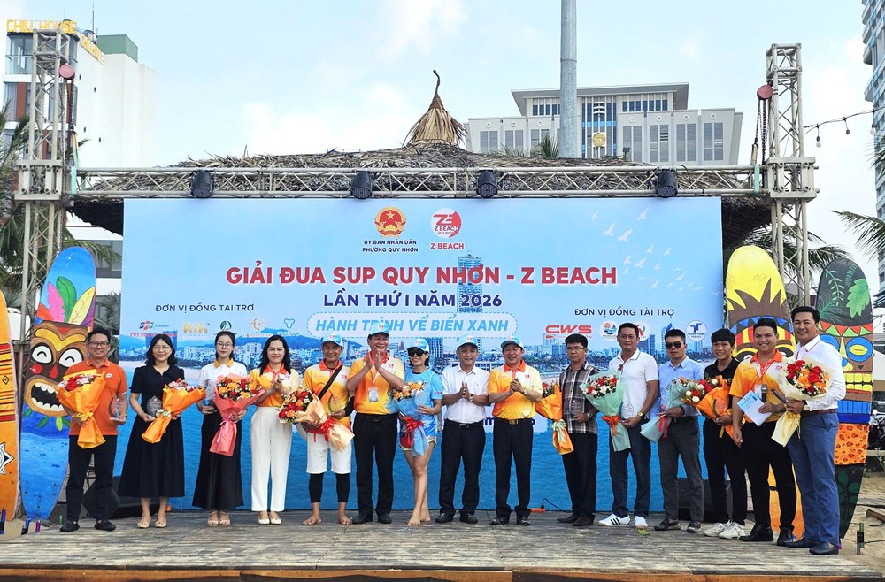 Gần 120 VĐV tham gia Giải đua SUP Quy Nhơn - Zbeach lần thứ I - ảnh 1