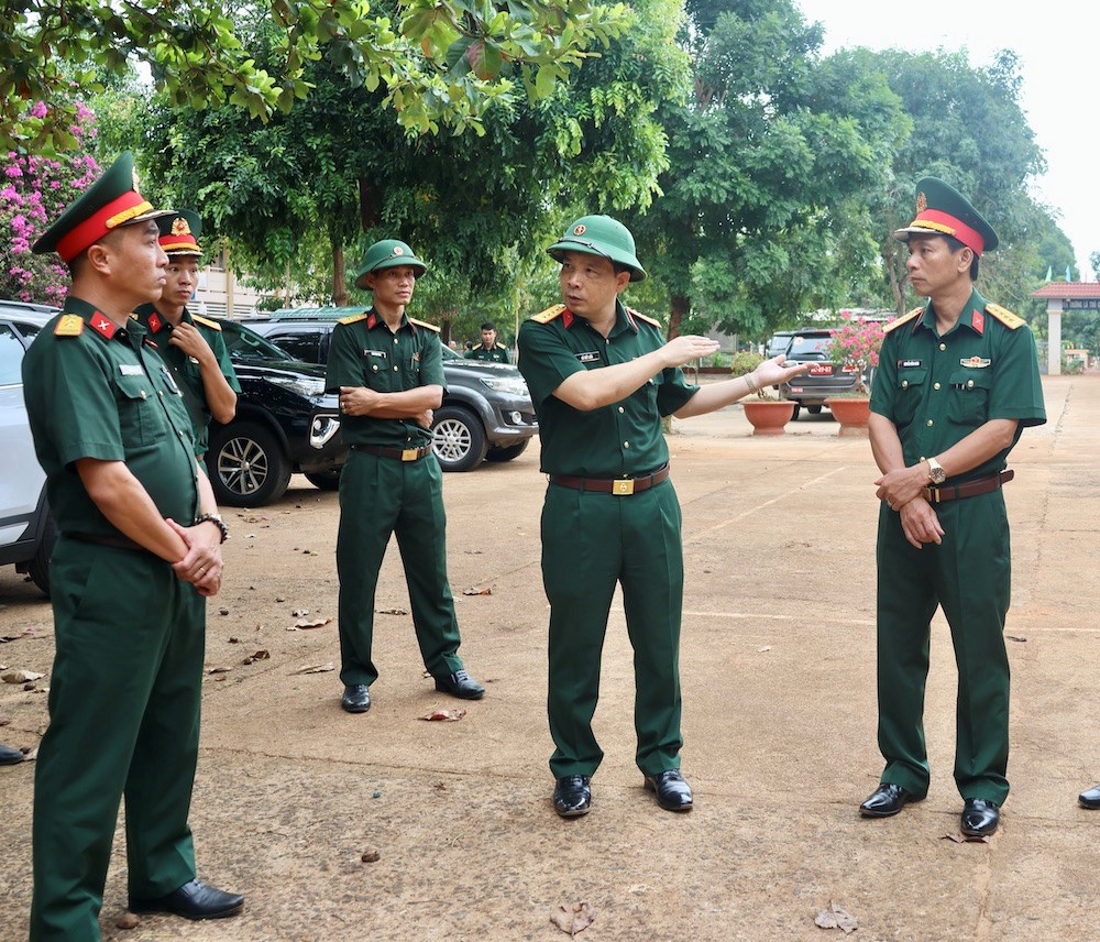Đẩy nhanh tiến độ xây dựng Trường Phổ thông nội trú liên cấp biên giới ở Gia Lai - ảnh 4