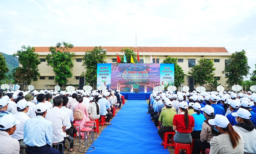 Gia Lai chung tay bảo vệ môi trường bắt đầu từ những hành động nhỏ nhất - ảnh 1
