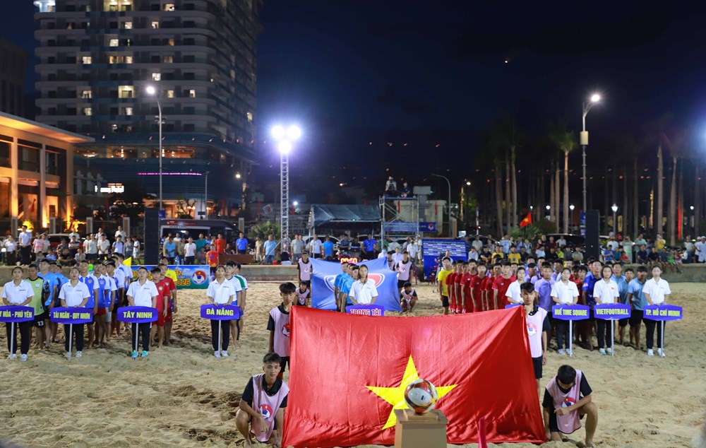 Khai mạc Giải Bóng đá bãi biển Vô địch quốc gia 2026 - ảnh 1