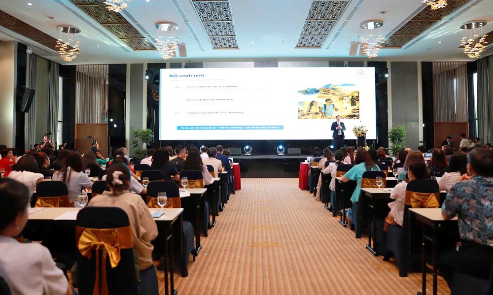 Diễn đàn Lữ hành quốc tế năm 2026: Làm gì để tăng tốc thu hút khách quốc tế đến Việt Nam? - ảnh 1