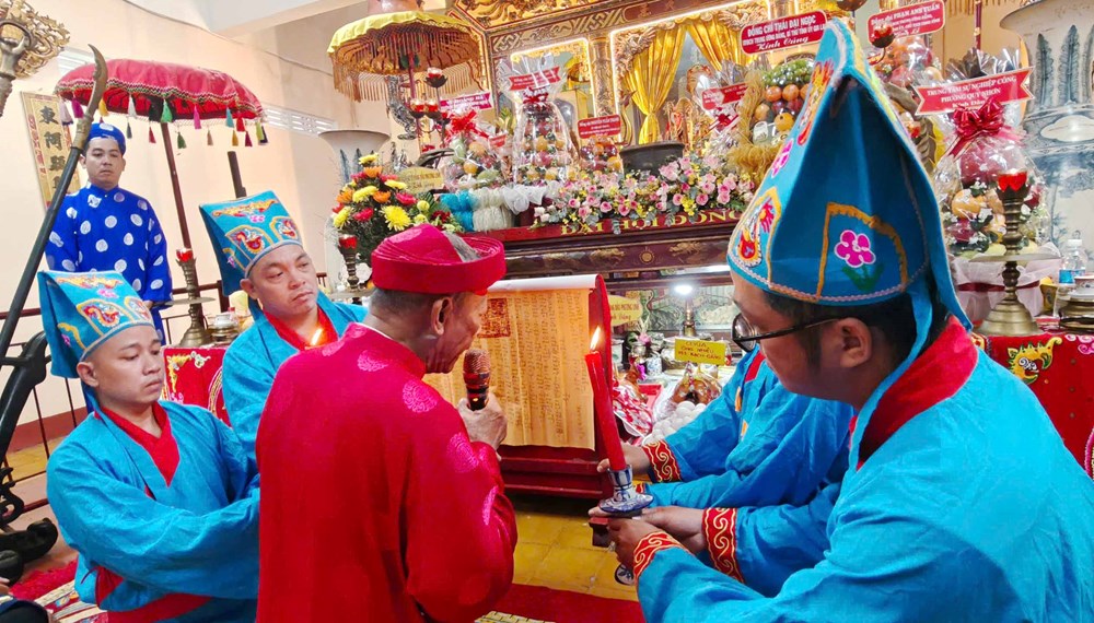 Gia Lai tưởng niệm 726 năm ngày huý kỵ anh hùng dân tộc Trần Hưng Đạo  - ảnh 1
