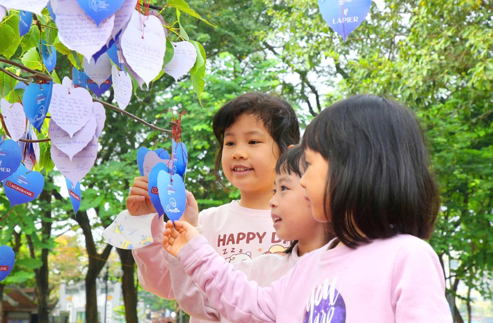 Lan tỏa hạnh phúc từ những điều bình dị  - ảnh 2