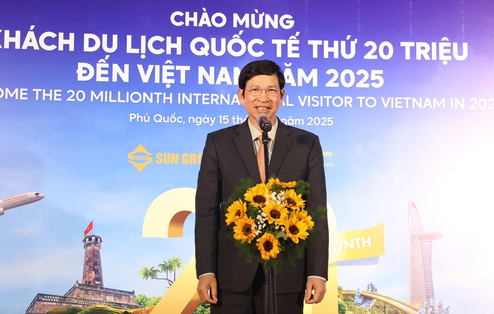 Đón vị khách quốc tế thứ 20 triệu - ảnh 2