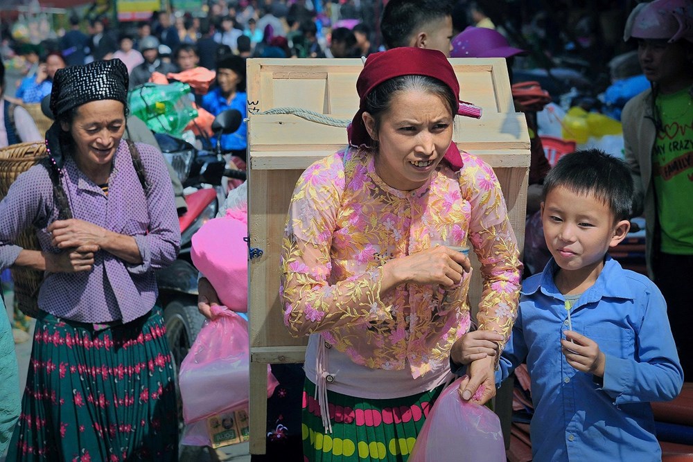 Có một chợ phiên Đồng Văn xưa trong ký ức - ảnh 1