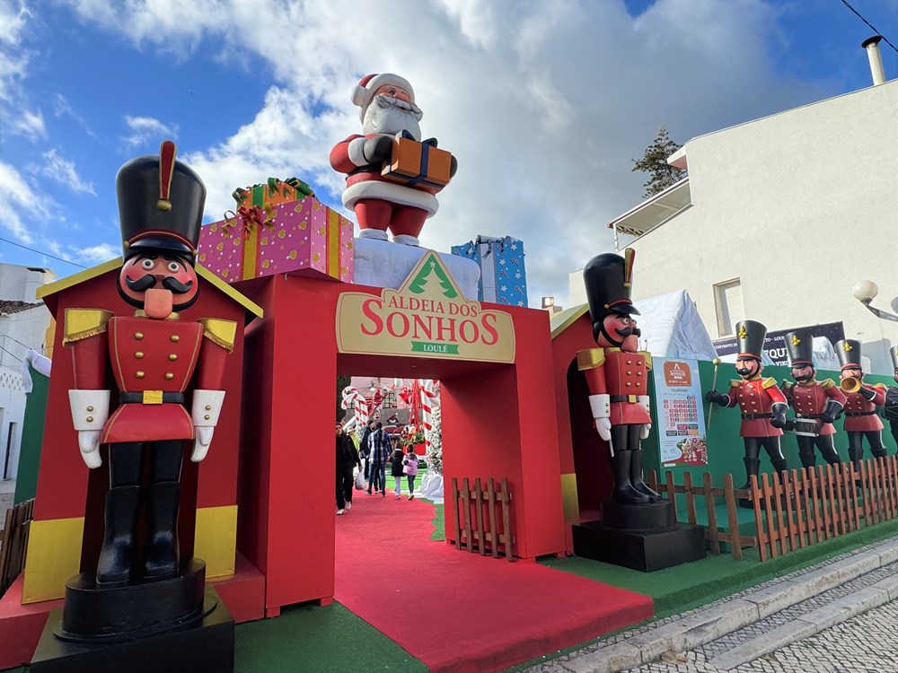 Đến Bồ Đào Nha trải nghiệm mùa Giáng sinh rộn ràng ở Loulé - ảnh 5