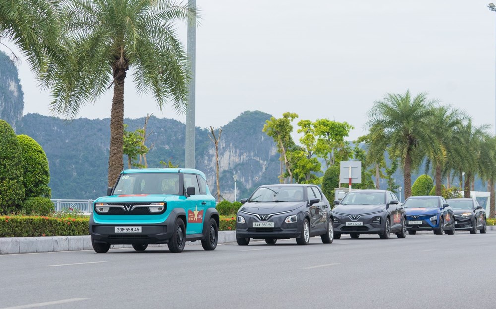 VinFast VF 3 đang “mở cửa” cơ hội lên đời “4 bánh” cho người trẻ trước Tết - ảnh 2