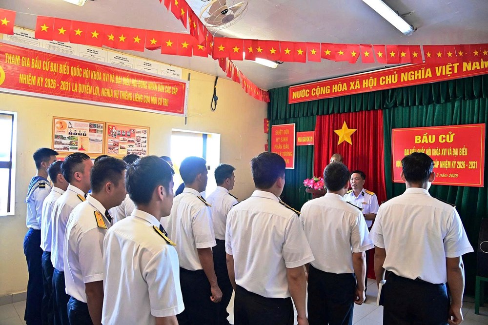 Bầu cử sớm nơi thềm lục địa phía Nam của Tổ quốc - ảnh 3