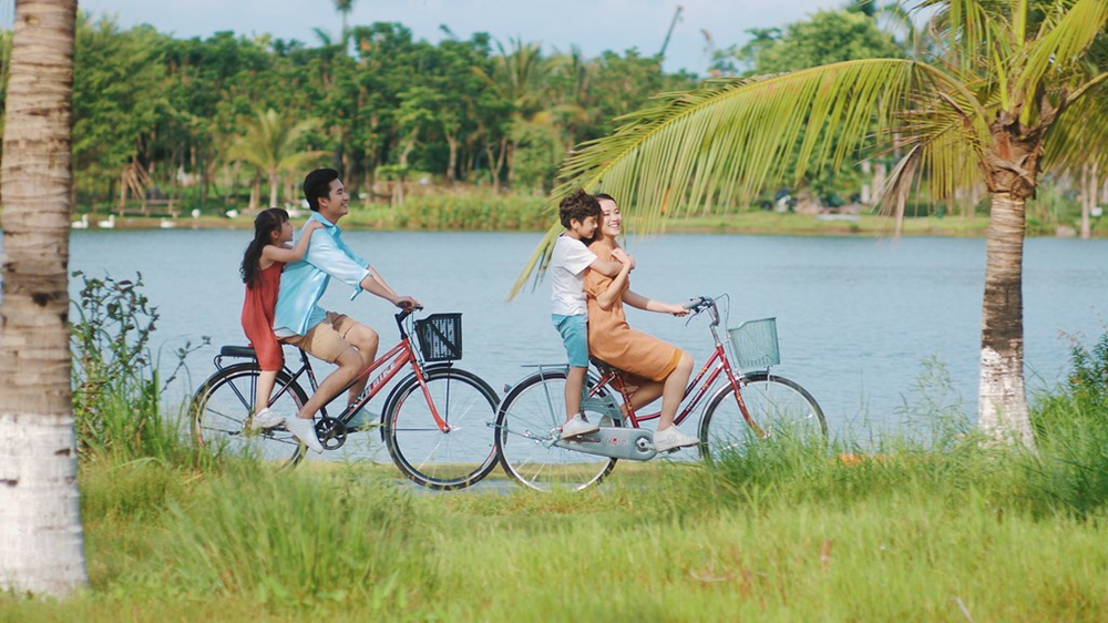 Chill giữa mùa hoa nở, cắm trại thư giãn cuối tuần - ảnh 1