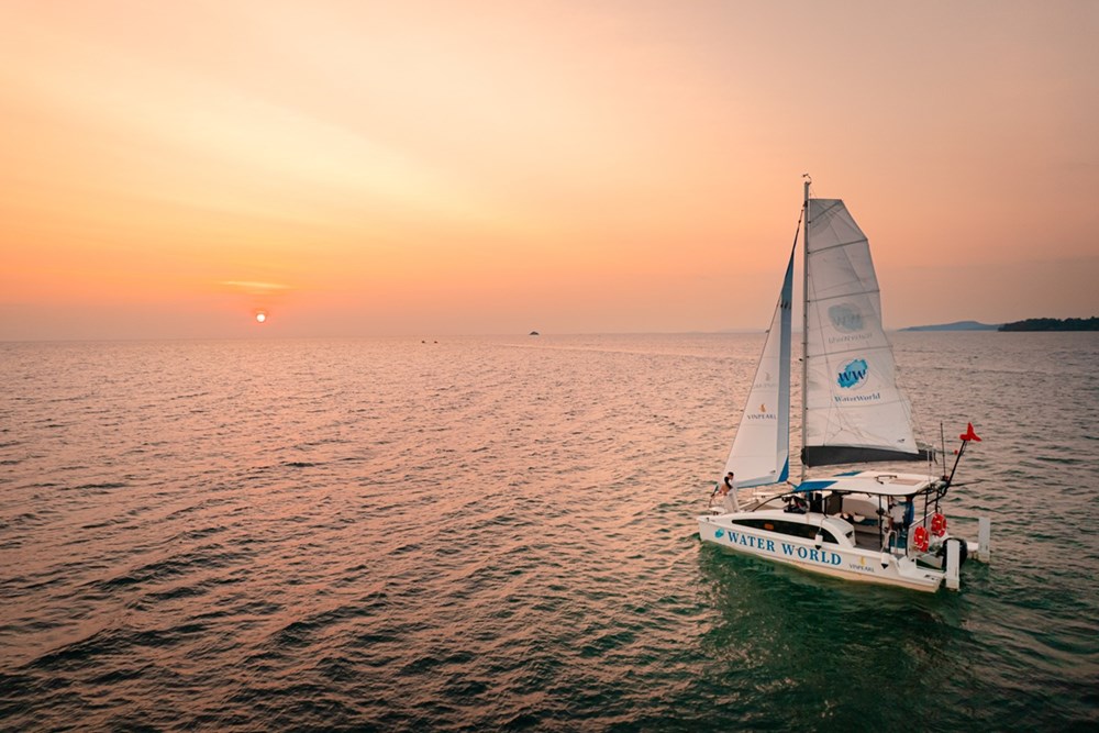 Phú Quốc United Center: Từ “tâm điểm không ngủ” đến “vũ trụ lễ hội” bùng nổ - ảnh 7