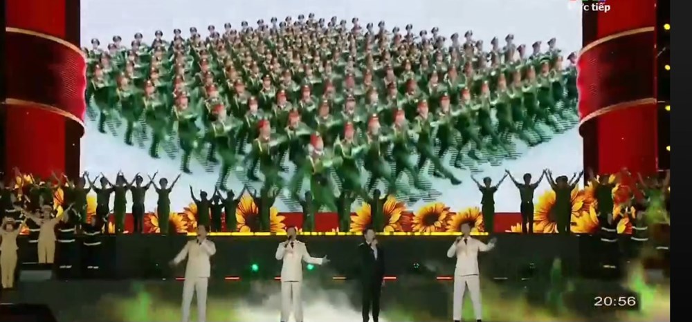 Đêm Gala “Tổ quốc bình yên - Hải Phòng rực sáng” - ảnh 4