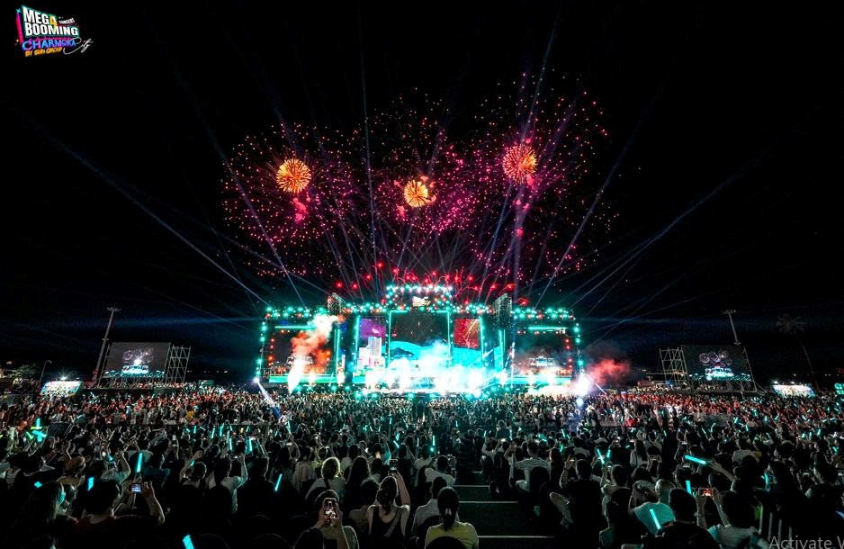 Mega Booming - Charmora City: Âm nhạc đỉnh cao và pháo hoa mãn nhãn làm nức lòng người hâm mộ - ảnh 1