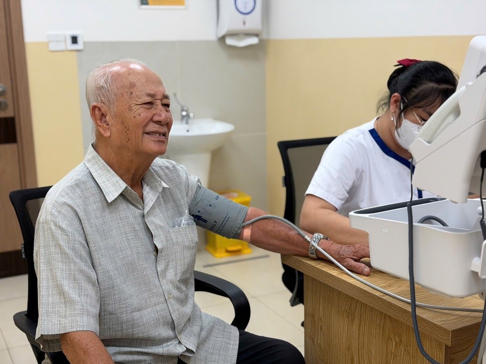 2.000 người dân Cần Thơ tham gia chương trình Khám sức khỏe toàn dân của Vinmec - ảnh 3