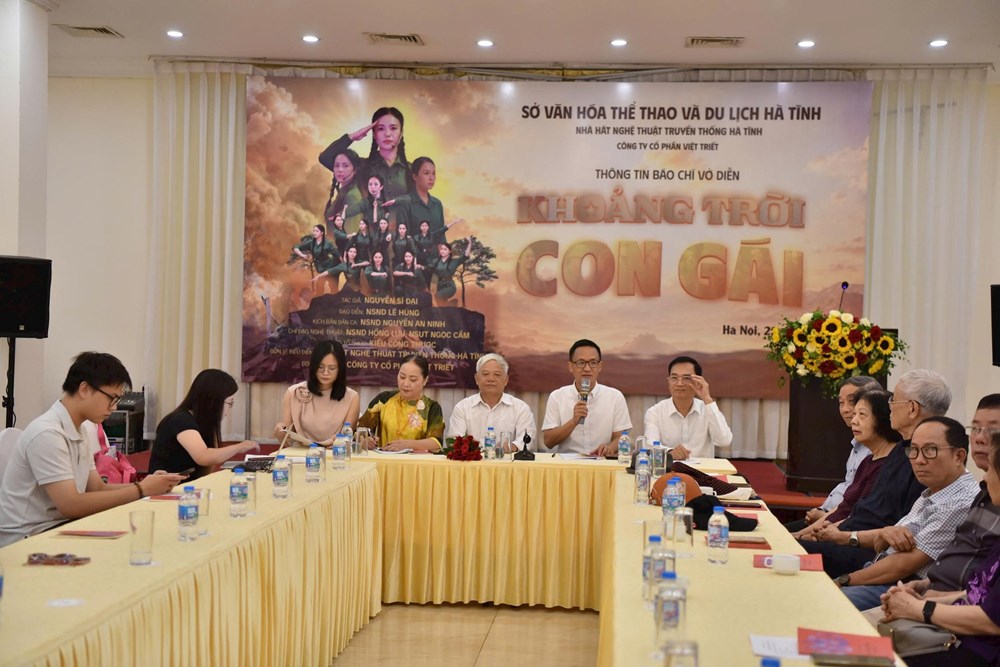 “Khoảng trời con gái” - Bản hùng ca về tuổi trẻ Đồng Lộc sắp công diễn tại Thủ đô - ảnh 1