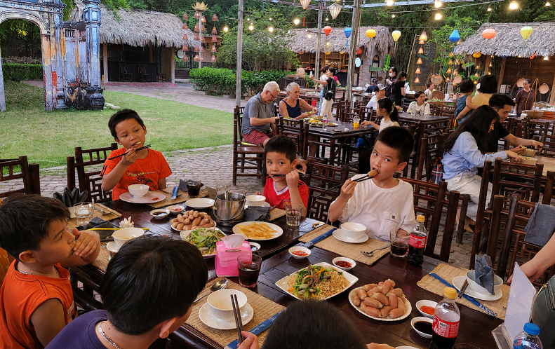 Cuối tháng 7: Du lịch ẩm thực vào mùa sôi động - ảnh 1