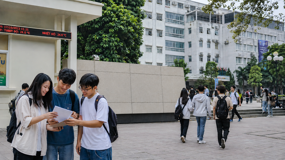 Dự kiến giảm 5 trường đại học trực thuộc Bộ GD&ĐT: Sinh viên có bị ảnh hưởng? - ảnh 1