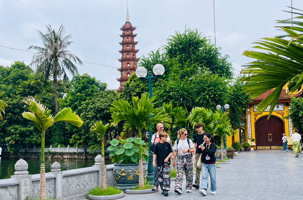 Kiểm soát lời thuyết minh, giữ hình ảnh điểm đến - ảnh 1