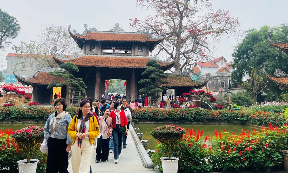 Du khách “thoát tour”, xu hướng mới của thị trường du lịch - ảnh 1