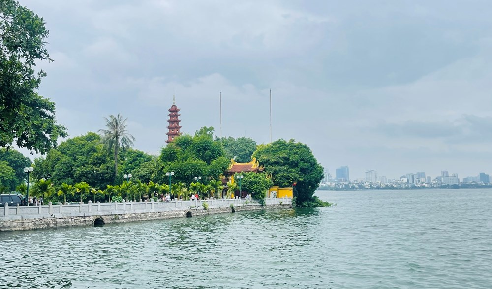 Dạo quanh Hà Nội những ngày thu - ảnh 4