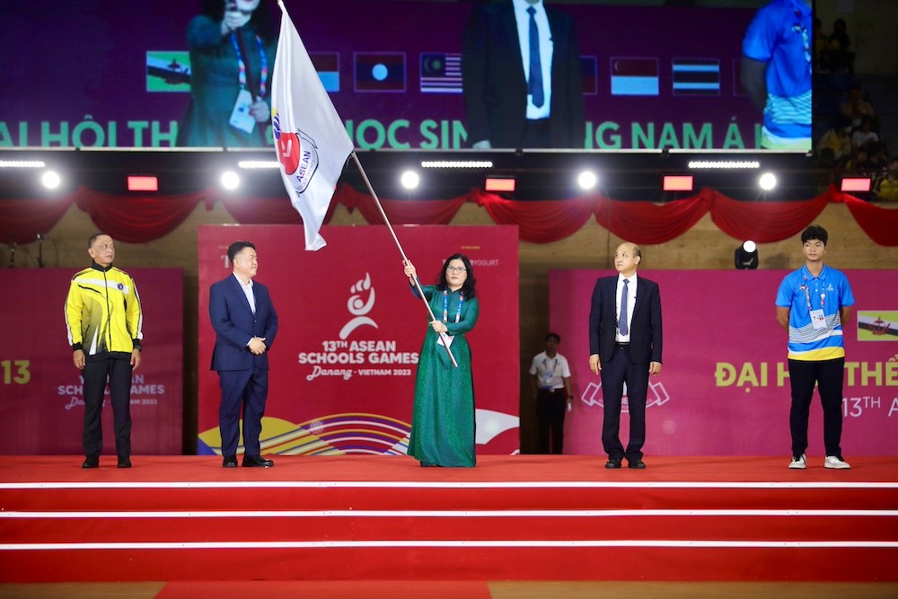 Việt Nam xuất sắc dẫn đầu toàn đoàn - ảnh 2